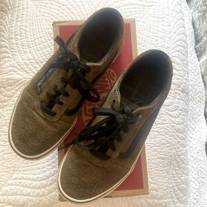 VANS ward suede shoes